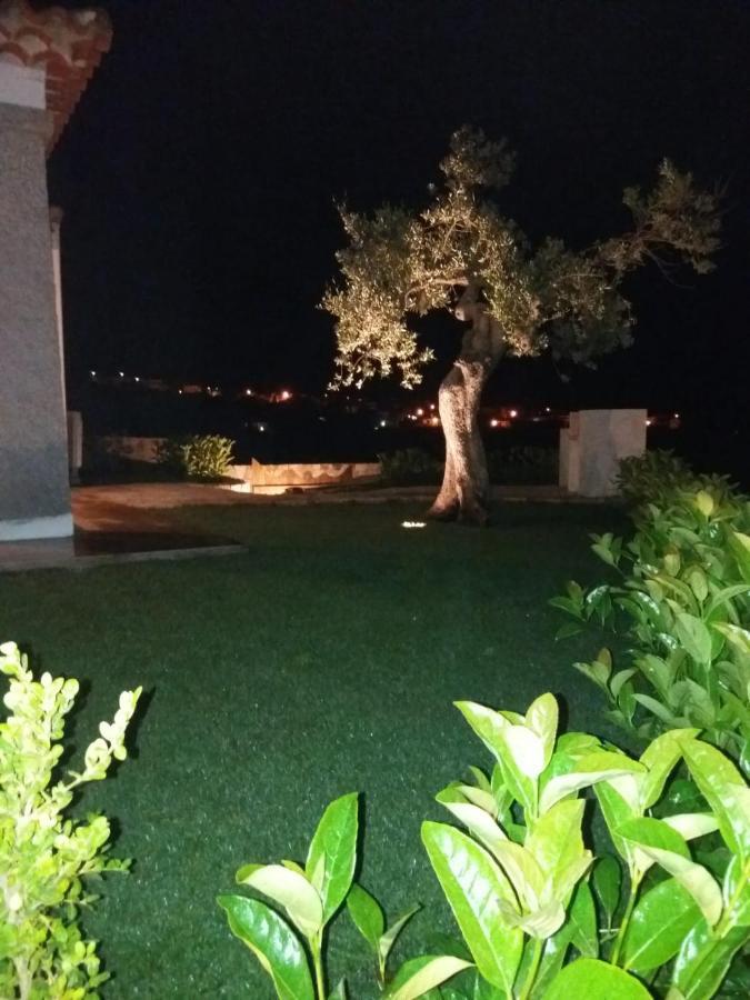 Villa Indipendente Al Mare Budoni Tanaunella Exterior photo